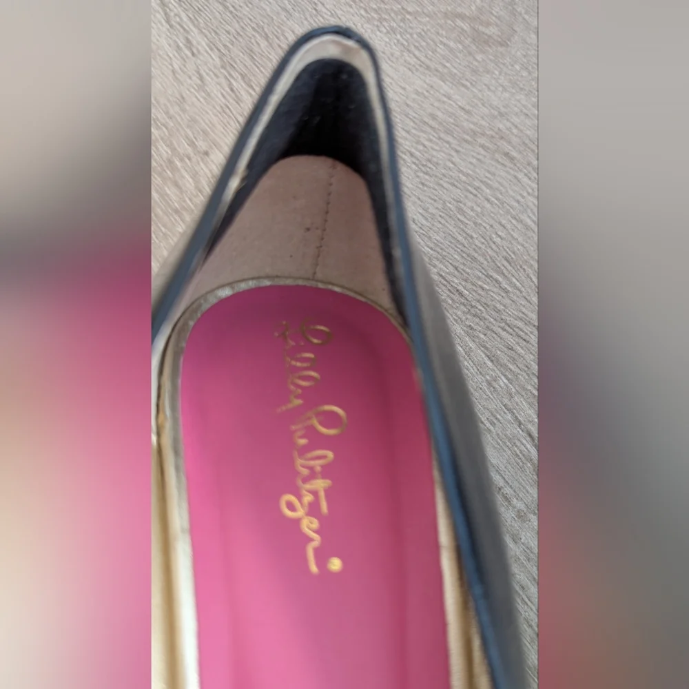 Lilly Pulitzer Black Patent Leather Glitter Wedges Size 9  EUC